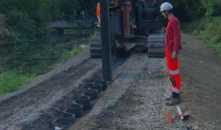 Pose de rideau de palplanches